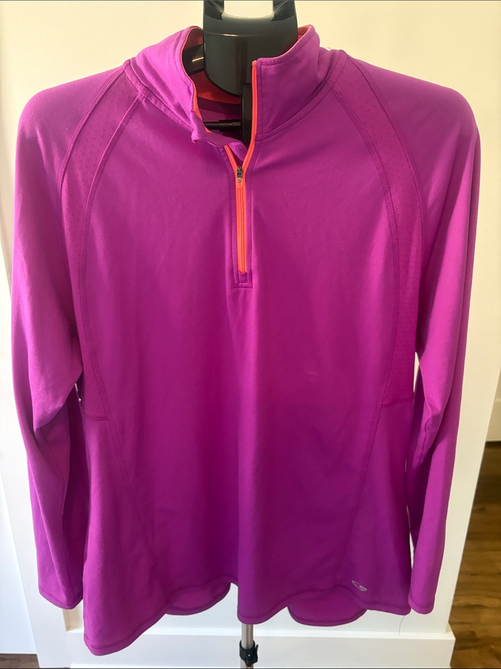 Champion Women’s Long-Sleeve Swim Top - Bright Magenta